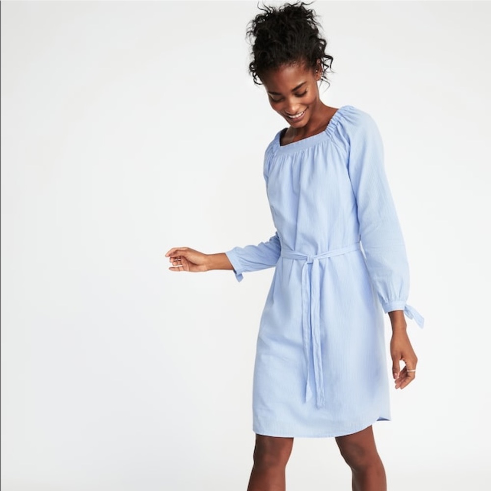 Beautiful NWT cotton dress from Old Navy!